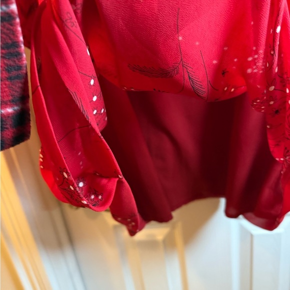 Madewell Red Floral Wrap Dress #Event #Party #Special Event - Picture 5 of 9